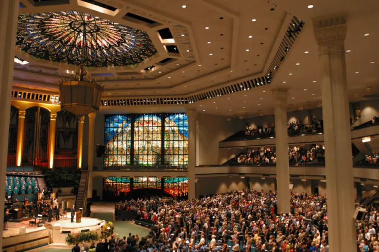 90,000-Member ‘Gigachurch’ Faces Lawsuit Over Hostile Church Takeover