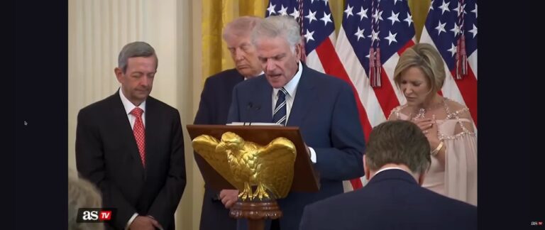 That Moment When Paula White Compared Trump to Christ