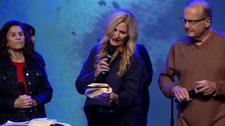Self-Own! Pastor Opens Bible To Give ‘Word of God’ For the Church, Accidentally Prophecies Destruction and Doom